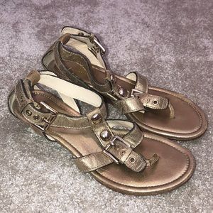 Used Women’s Gold Coach T-Strap Sandals Size 6.5
